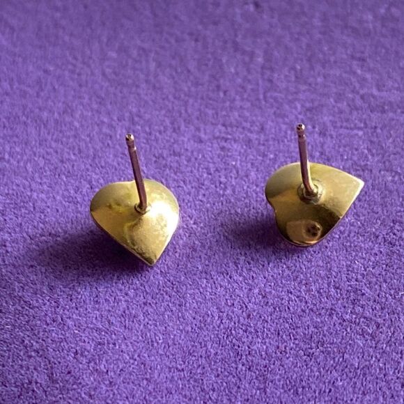 💛 14k Gold Vintage Heart CZ Earrings - Picture 5 of 5